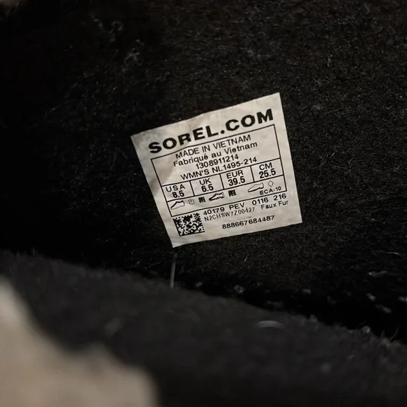 Sorel boots - Picture 7 of 7